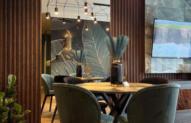 Family & Business Sauna Tężnia Apartments No 10 VIP -Leśny nad Zalewem Cedzyna, Unikat SPA- 1 Bedroom with Private Sauna, Jacuzzi, Spectacular View Terrace, Parking, Catering Options - Foto 14