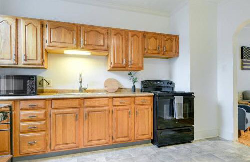 Cozy Retreat in Downtown Lancaster with Backyard Patio - Foto 16