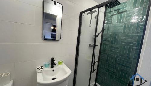 Manor House Apartments - Foto 4, Shower