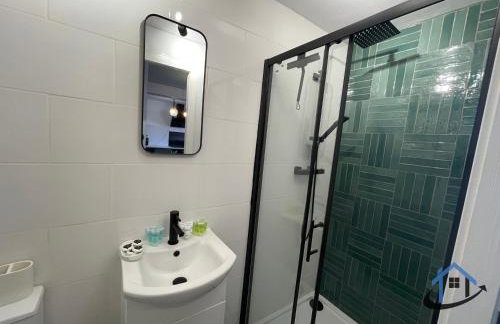 Manor House Apartments - Photo 39