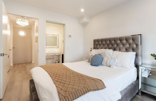 Rivetstays - Dan Leckie - Foto 4