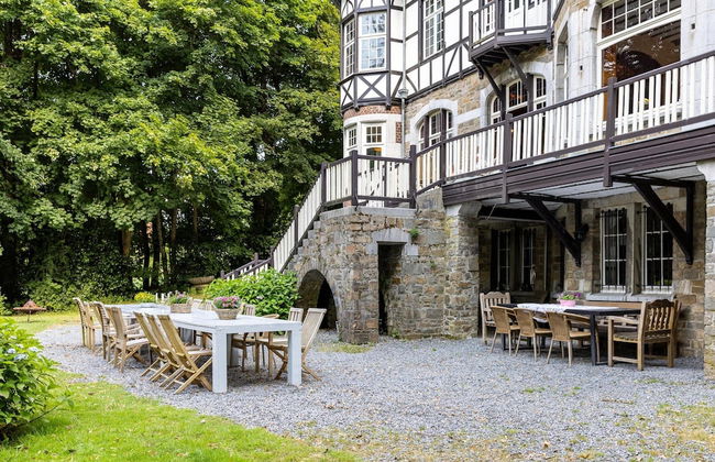 Beautiful Castle in Spa wit Garden - Photo 17