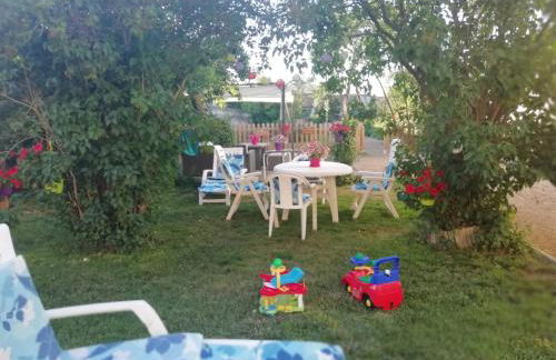 Boleta A 5 minutos de León, casa con jardín - Foto 4