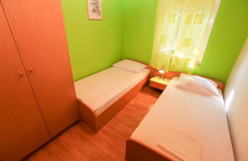 Robinson Stevica - Photo 17