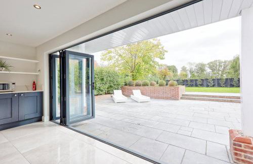 Mayrose House - 6BR 4BATH Luxe Spacious Retreat - Foto 16