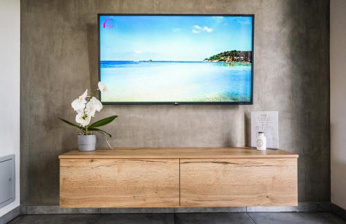 K Relax Place, Varaždinske Toplice, modern home with Sauna, Jacuzzi, WIFI - Foto 12