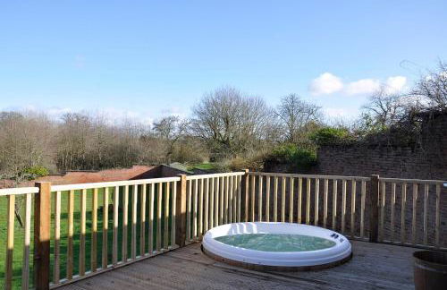 Shepherd's Hut at Cefn Tilla Court - Foto 3