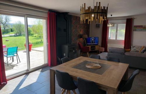 Entre Lacs Et Montagnes , Maison individuelle,lits préparés, parking et ménage inclus - Foto 11