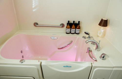 Dahlonega Escape, Wineries, Game Room, Hiking - Photo 57