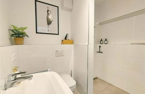 Bohotastic Apartment für bis zu 4, Terrasse, Grill - Foto 8