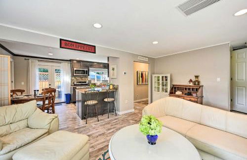 Near I-405 and 1 Mi to Dtwn! Kirkland Family Home - Foto 1