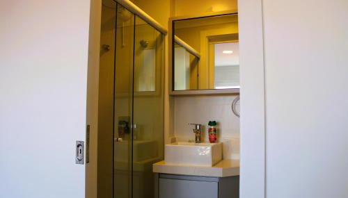 Apto de duas suítes com vista mar - 100 metros da praia em Canasvieiras - Foto 5