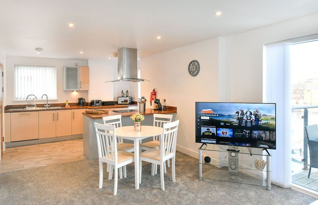 Just Stay Wales - Meridian Wharf - Photo 19