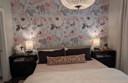 Queen City Castle - Rooftop, Garage, King Beds, Pet Friendly - Foto 11