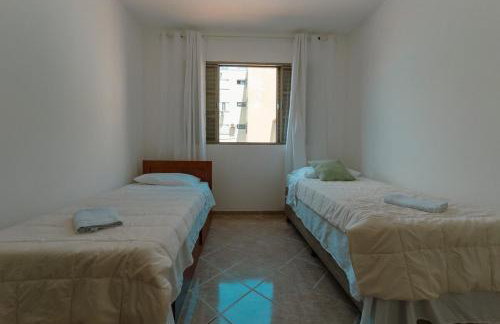 Apartamento amplo e confortável em Maringá - Foto 10