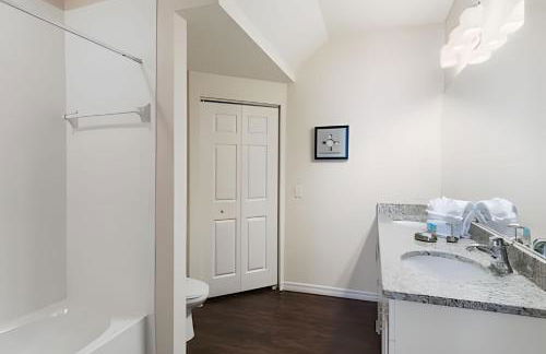 Lucaya Village Resort 4 Bedroom TownHome 4 Townhouse by RedAwning - Foto 30