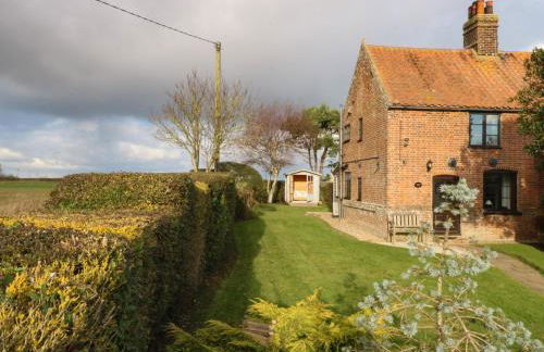 Lanthorn Cottage - Photo 15