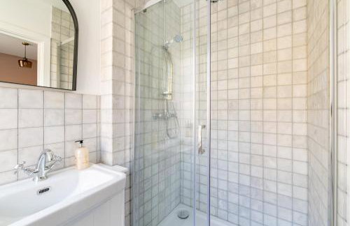 2BR Flat 10min to London Bridge - Foto 3