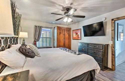 Unique Mtn Getaway with Stunning Outdoor Area! - Foto 15