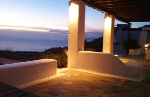 White Luxury Villa with amazing seaview and pool - Foto 49