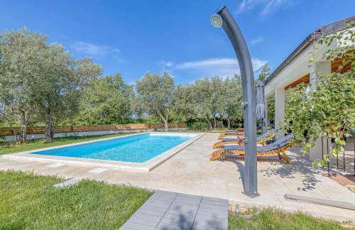 Villa Agatta with Private Pool - Foto 6