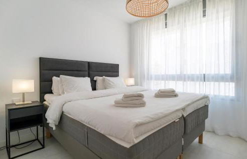 Nice Apartment In Estepona With Wifi - Photo 15