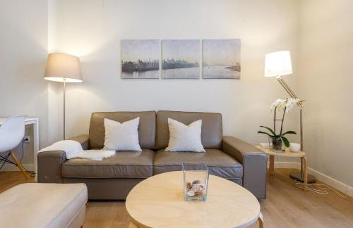 Diseño y confort junto a la catedral - Foto 18