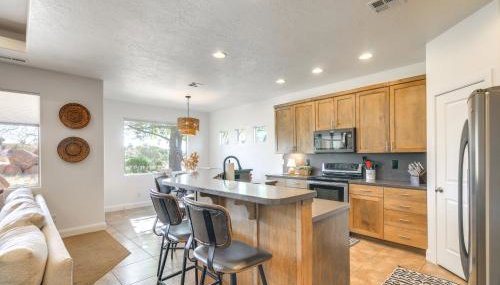 Zion Area Home with Scenic Views and Private Hot Tub! - Foto 5