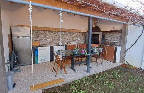 Hamilton House - Photo 34