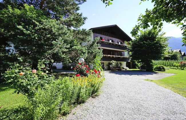 Apartment in Latsch With Indoor Pool & Garden - Foto 15