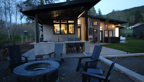 Luxe Lake Cabin Hot tub Grill Firepit EV charger - Foto 5