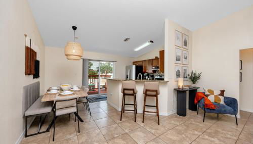 NEW! Safari Breeze - Professionally Decorated Home by Busch Gardens & USF - Foto 2