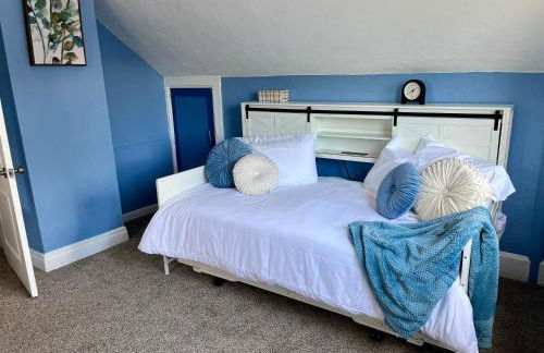 Historic Home with Farm Fresh Eggs in Denver - Foto 20