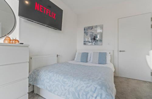 Luxury Penthouse Wembley Stadium Sleeps 10 and Parking - Foto 19