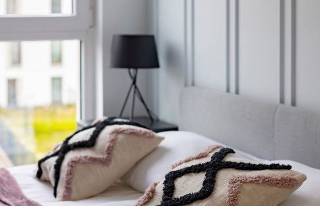 Apartment Warsaw Złoty Potok by Renters - Photo 6