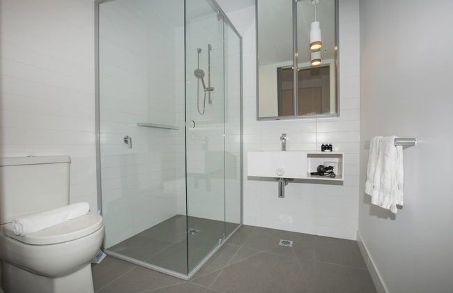 Green Hood Stunning 2 Bedrooms In Parkville - Photo 12