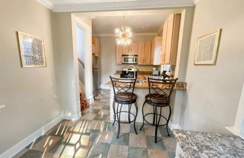 Cute & Cozy 2 bed 1 and a half bath Oakley - Foto 8