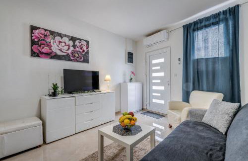 Apartment ANĐELA 2BDRS & Free WiFi - Foto 9