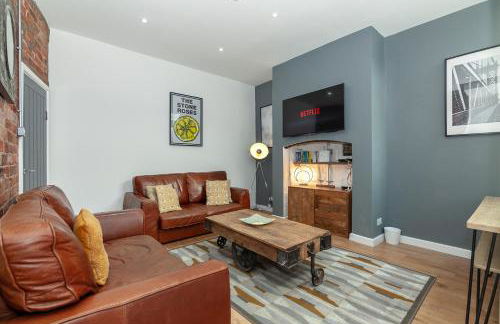 Park House - Large 3 Bedroom Victorian House, 10 Mins from Manchester - Foto 1