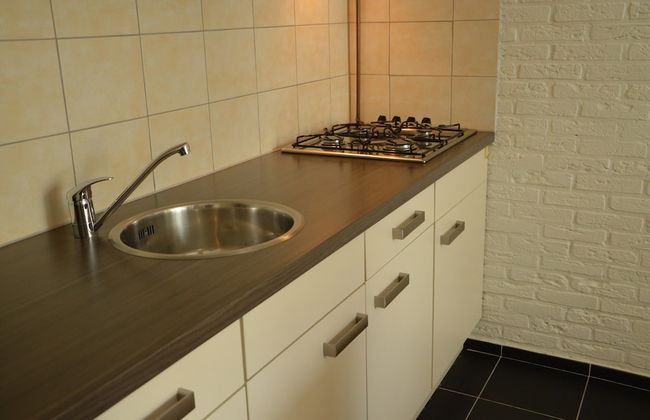 Snug Apartment in Schin op Geul Near Public Pool - Photo 19