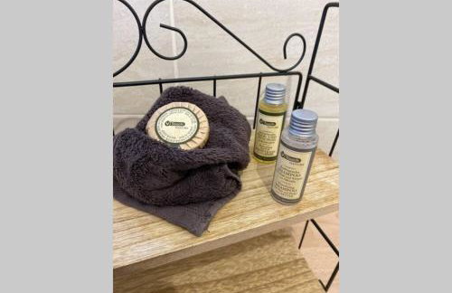 Séjour Romantique Jacuzzi intérieur Privé - Foto 9