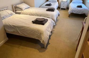 Stunning Country House - Cinema, Games Room & Hot Tub - Foto 35