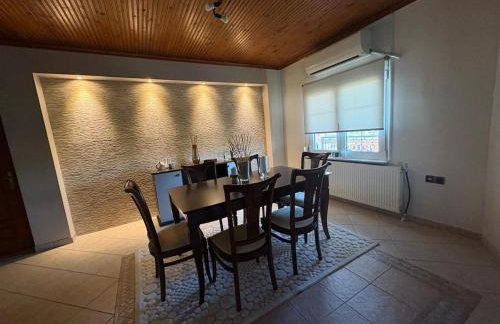 Angels Home - Photo 11