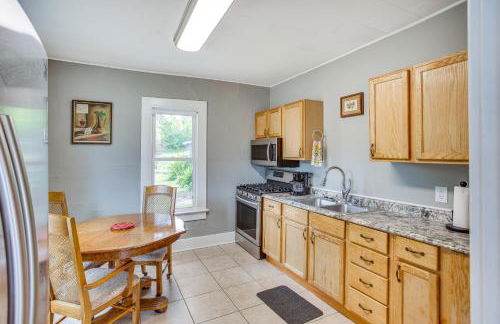 Lakefront Mound Getaway Near Snowmobiling Trails! - Foto 7