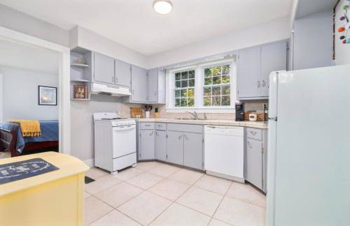 3BR, 2BA house steps from historic Jonesborough - Foto 9