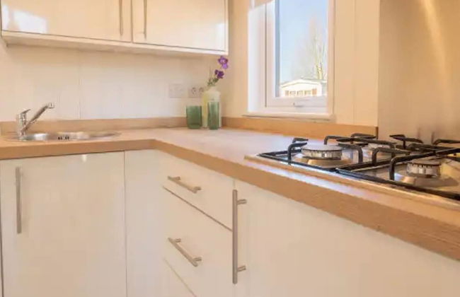 Cozy Tiny House, gas Fireplace, Near Maastricht - Foto 3