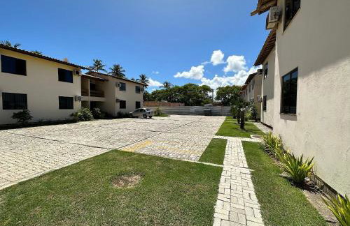 Aptos em condominio frente mar na praia de Taperapuã, atravessou a rua está na praia, aptos com 2 quartos com ar condicionado, internet privativa 300MBPS, 1 vaga de garagem, acomodam até 6 pessoas - Foto 28