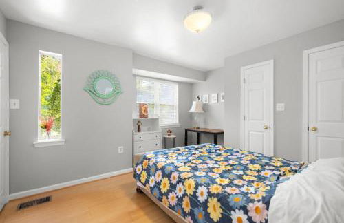 Parkside Alexandria Townhome - 3br free parking - Foto 20