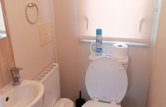 4-bedroom Caravan/static Home in Clacton-on-sea - Foto 10