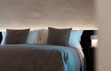 Hyll Hotel - Photo 6